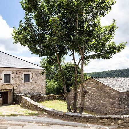 Penzion Casa Nunez Fonfría Exteriér fotografie