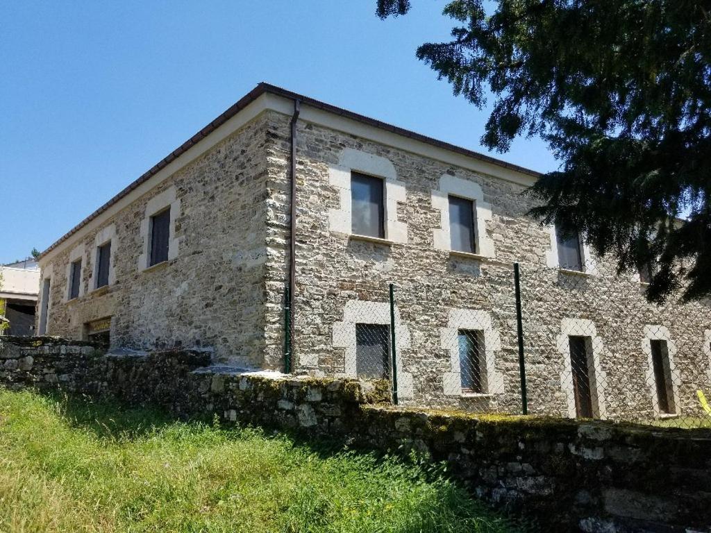 Penzion Casa Nunez Fonfría Exteriér fotografie